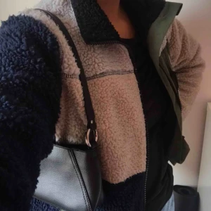  - Sparsamt använd fleece från Penfield köpt i USA. Storlek M men passar nog även S