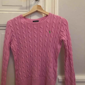  - Passar xs/s. Bra skick, jättesöt. Säljer för att jag inte längre använder 