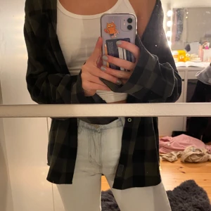 Skjorta - Oversized skjorta 