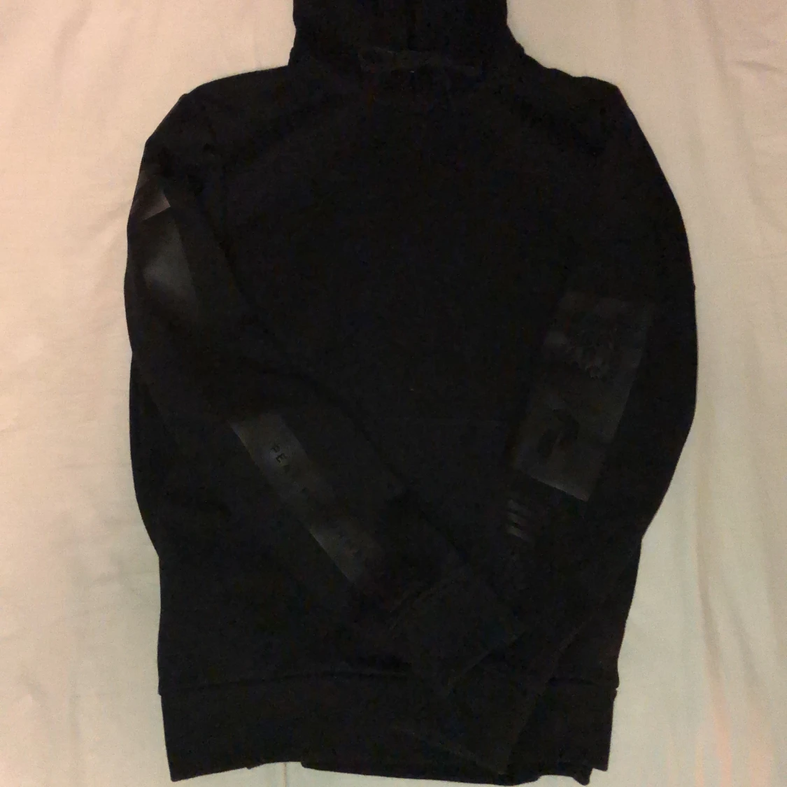 Peak Performance svart hoodie S - 91