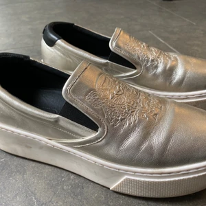 KENZO - Nya Kenzo skor. Använda fåtal gånger. 