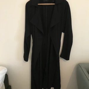 Tunn kappa  - Kappa från bikbok i lite tunnare tyg. Använd en del men fortfarande i gott skick 