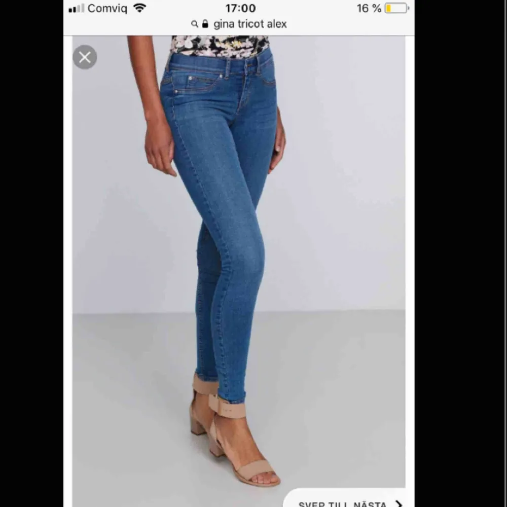 Använd engång, så är som nya Är alex jeans från ginatricot  Hämtas i Söråker eller står köparen för frakten . Jeans & Byxor.