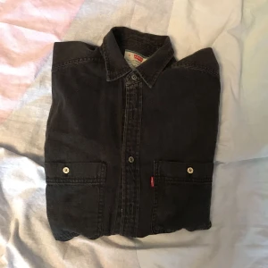  - Levi’s jeansjacka i S