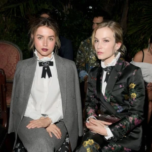  - Beautiful ERDEM x H&M bow brooch. Supplied in a floral cardboard box with a lid and grosgrain ties.