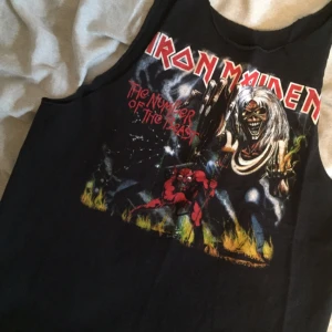  - Egenklippt maiden linne! 40kr pp🌸