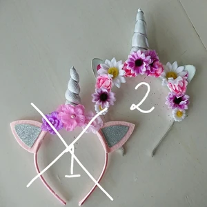 Diadem  - Två stycken enhörningsdiadem som knappt är använda. Nummer 1 för 20 kr och nummer 2 för 40 kr. Båda för 50 kr. Köparen står för frakt, kontakta vid intresse eller frågor ✨ 