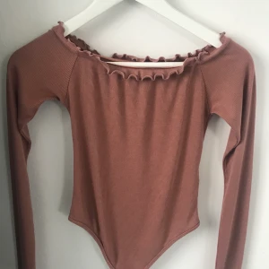 Body - Jättefin body från NAKD, säljs för den inte kommer till användning. Helt oanvänd. 70kr + frakt ☺️