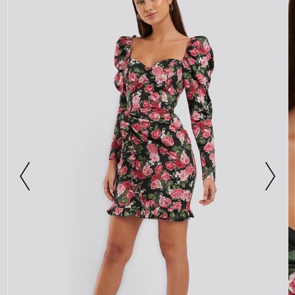 Blommig klänning från Nakd - 90