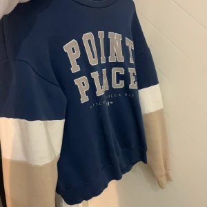 Sweatshirt med tryck - Sweatshirt med tryck från Bershka, mycket bra skick