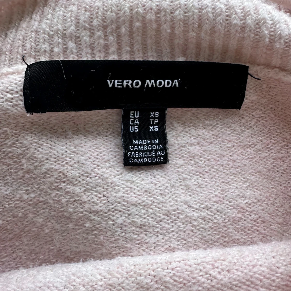 Ljusrosa stickad tröja från Vero Moda - 2