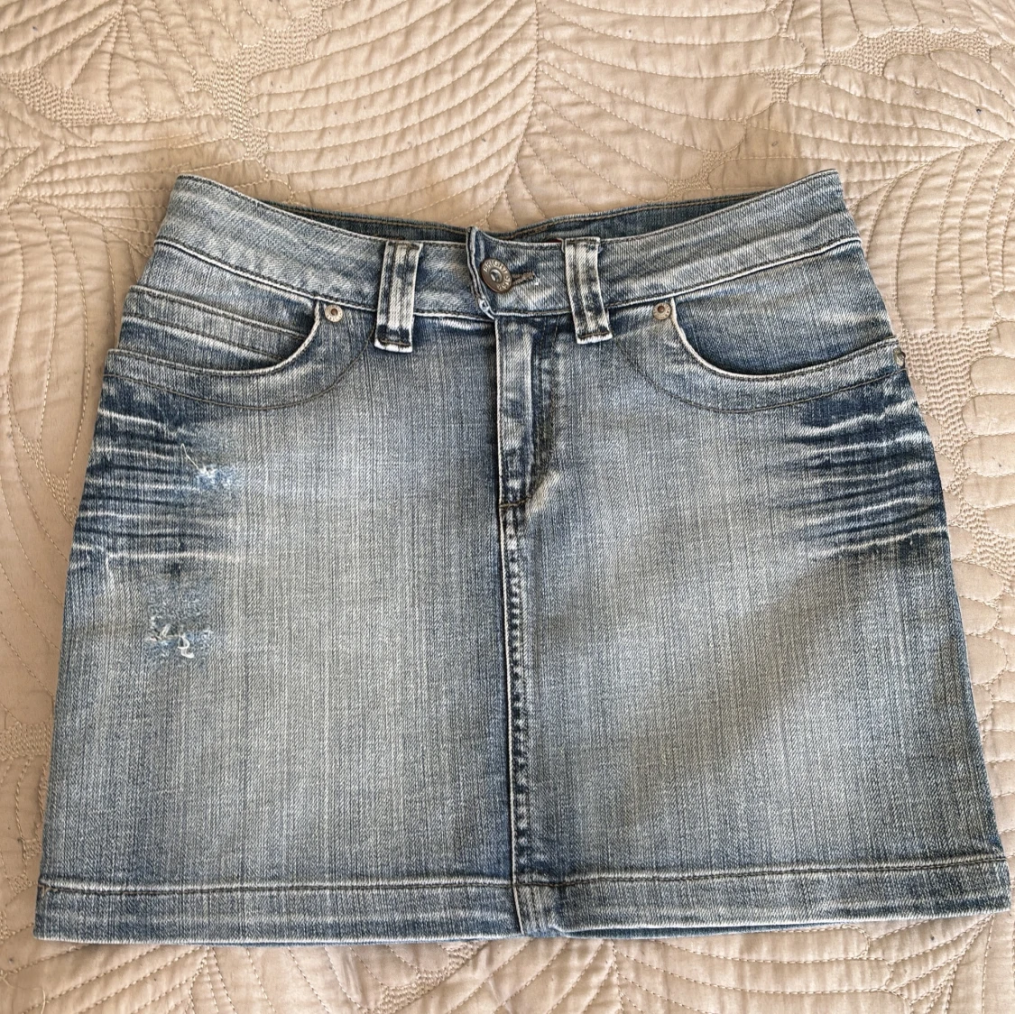 Ljusblå jeanskjol från Bright Jeans