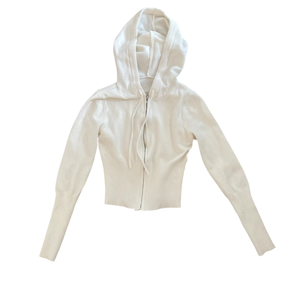 Vita mjukisbyxor med ribbad midja och bälte - 2