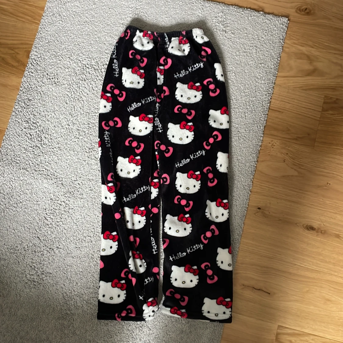 Hello Kitty mjukisbyxor i fleece