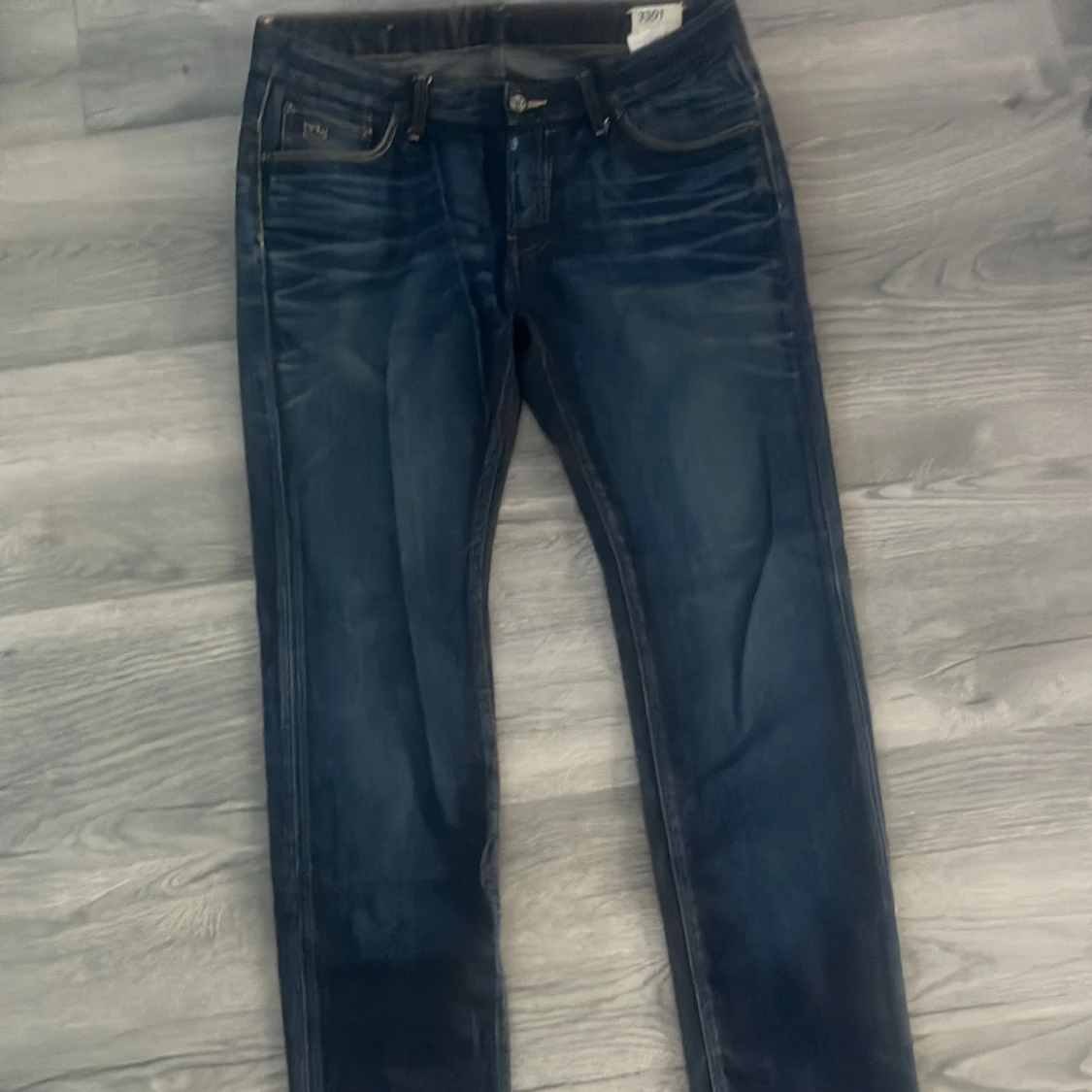Mörkblå jeansbyxor från G-Star RAW
