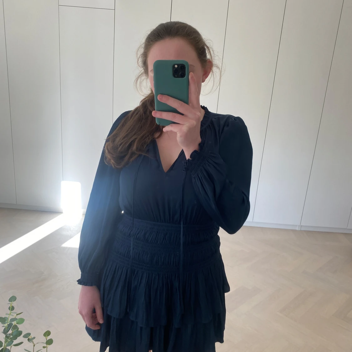 Mörkblå klänning från Maje - 1