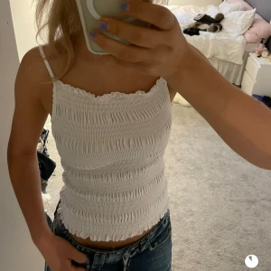 Vit sommartopp - Supersöt vit sommartopp❣️