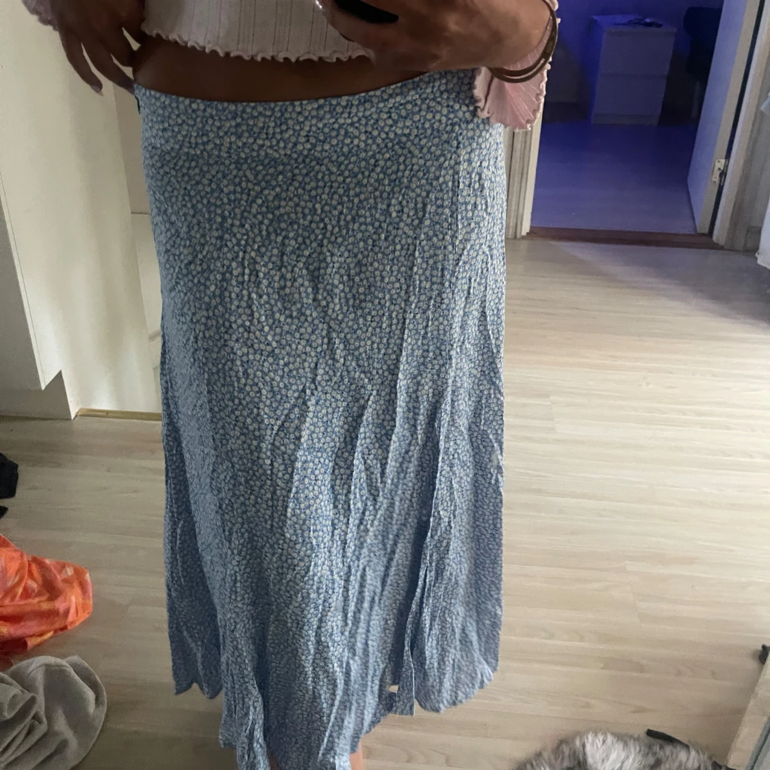 Blommig blå långkjol från H&M