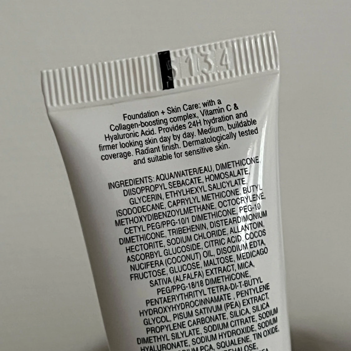 Max Factor Miracle Pure Foundation 33 - 1