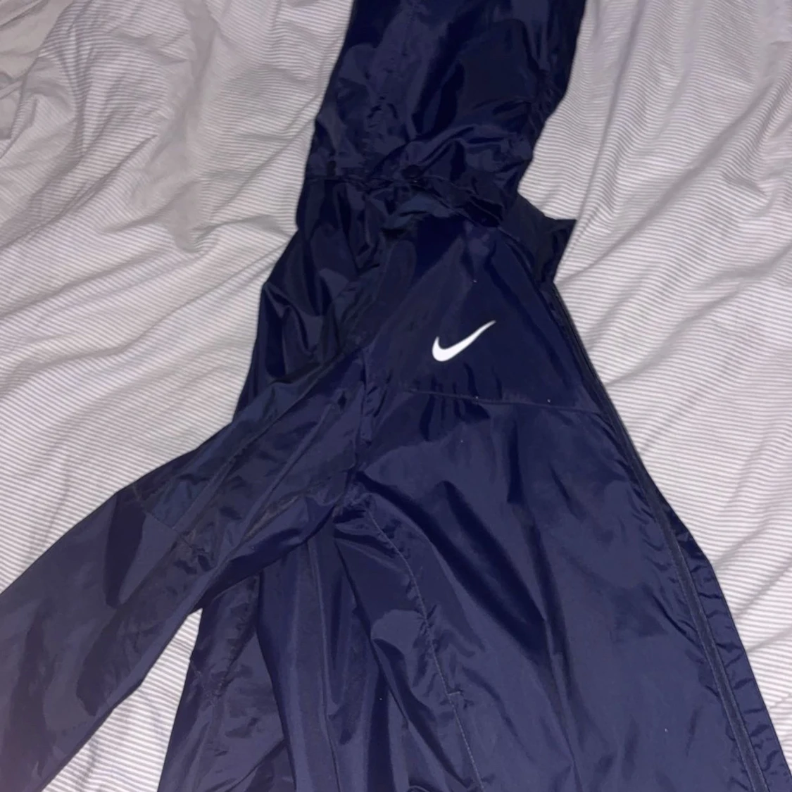 Blå Nike vindjacka med huva