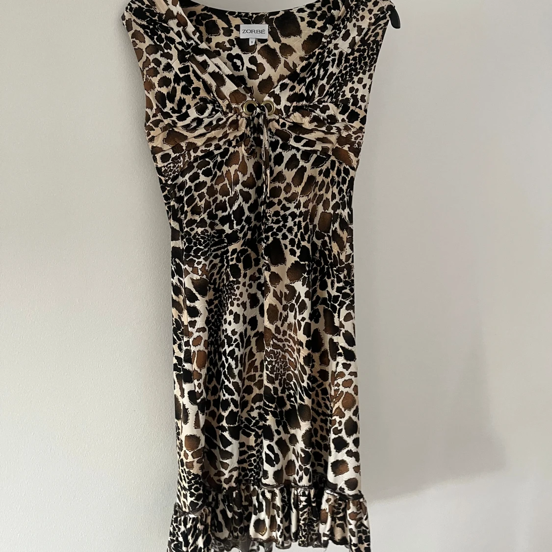 Leopardmönstrad klänning från Jockey - 2