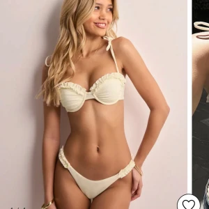 Bikini sett från nelly - Nypris 550, underdel st S, överdel 75 C 