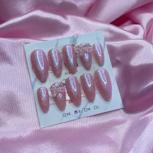 Pixie (S): Medium Almond - S: 15 mm, 11,5 mm, 12 mm, 11 mm, 9 mm 