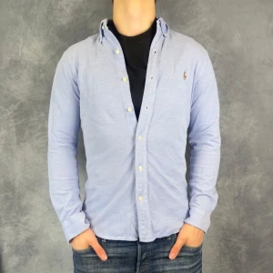 Ralph Lauren skjorta  - Skick: 9/10 | Tillbehör: Bara skjortan | Nypris: +-2000 SEK