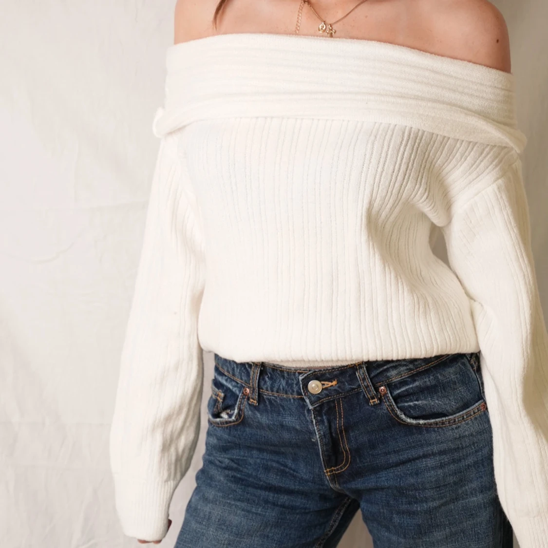 Off shoulder tröja - 1