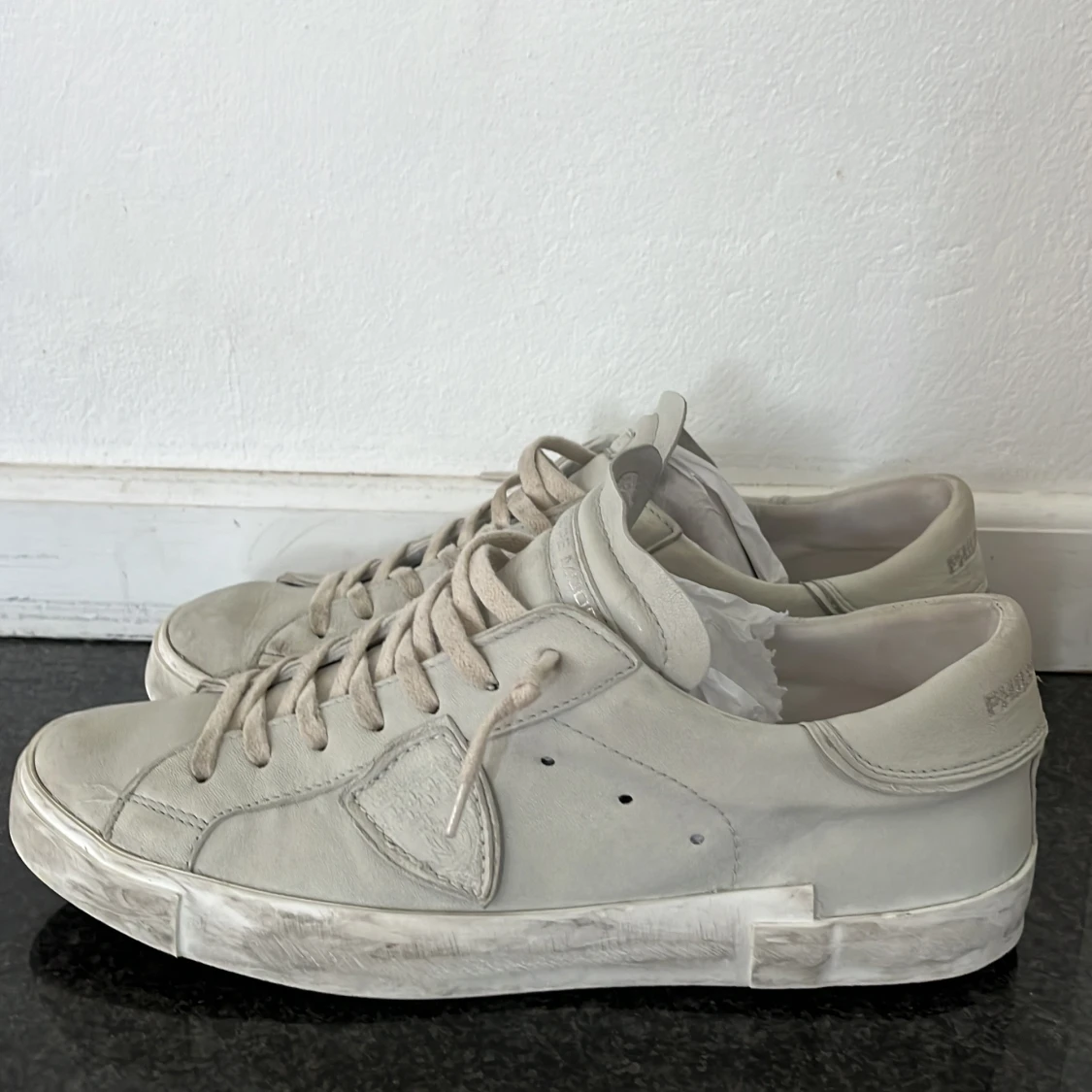 Philippe Model vita sneakers