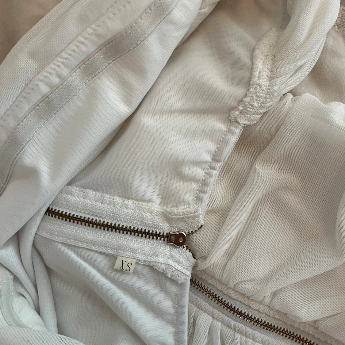 Vit offshoulder klänning  - 2