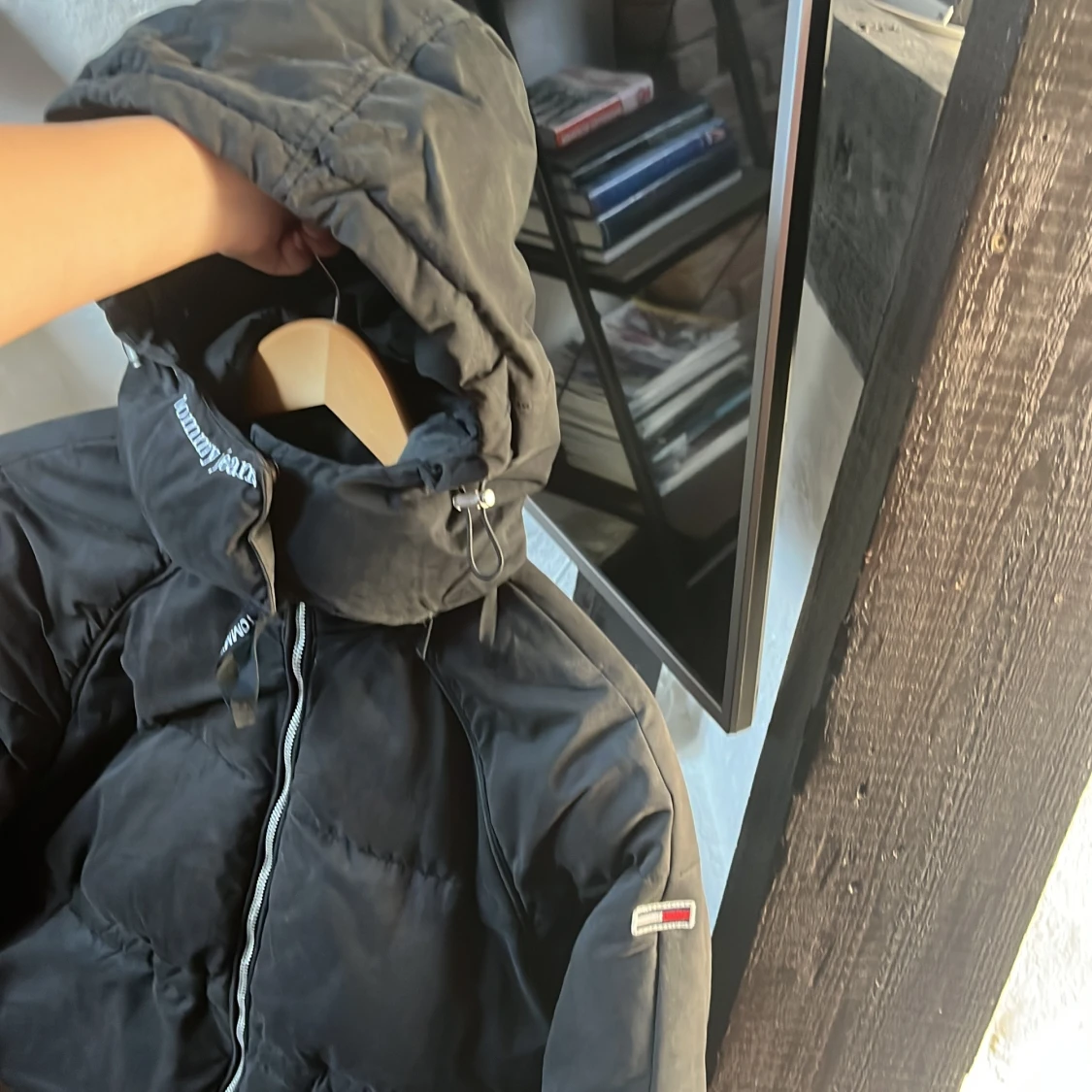 Svart pufferjacka från Tommy Jeans