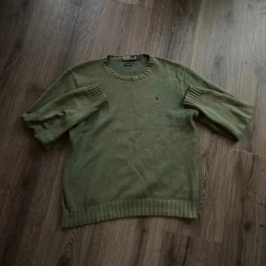 Ralph Lauren crewneck - Säljer Dena extremt snygga Ralph lauren crewneck 