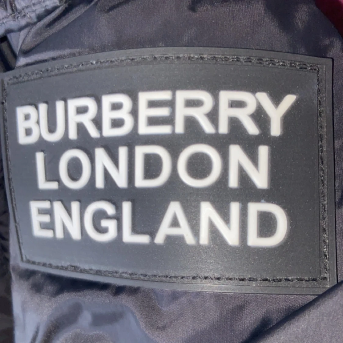 Burberry Pufferjacket - 1