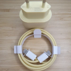 XTW Type-C Quick Charging Set, 20W Charger and 60W 1m Type-C Cable - XTW Type-C Quick Charging Set, 20W Charger and 60W 1m Type-C Cable