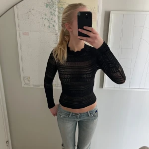 Svart nät tröja från Zara - Inga större defekter