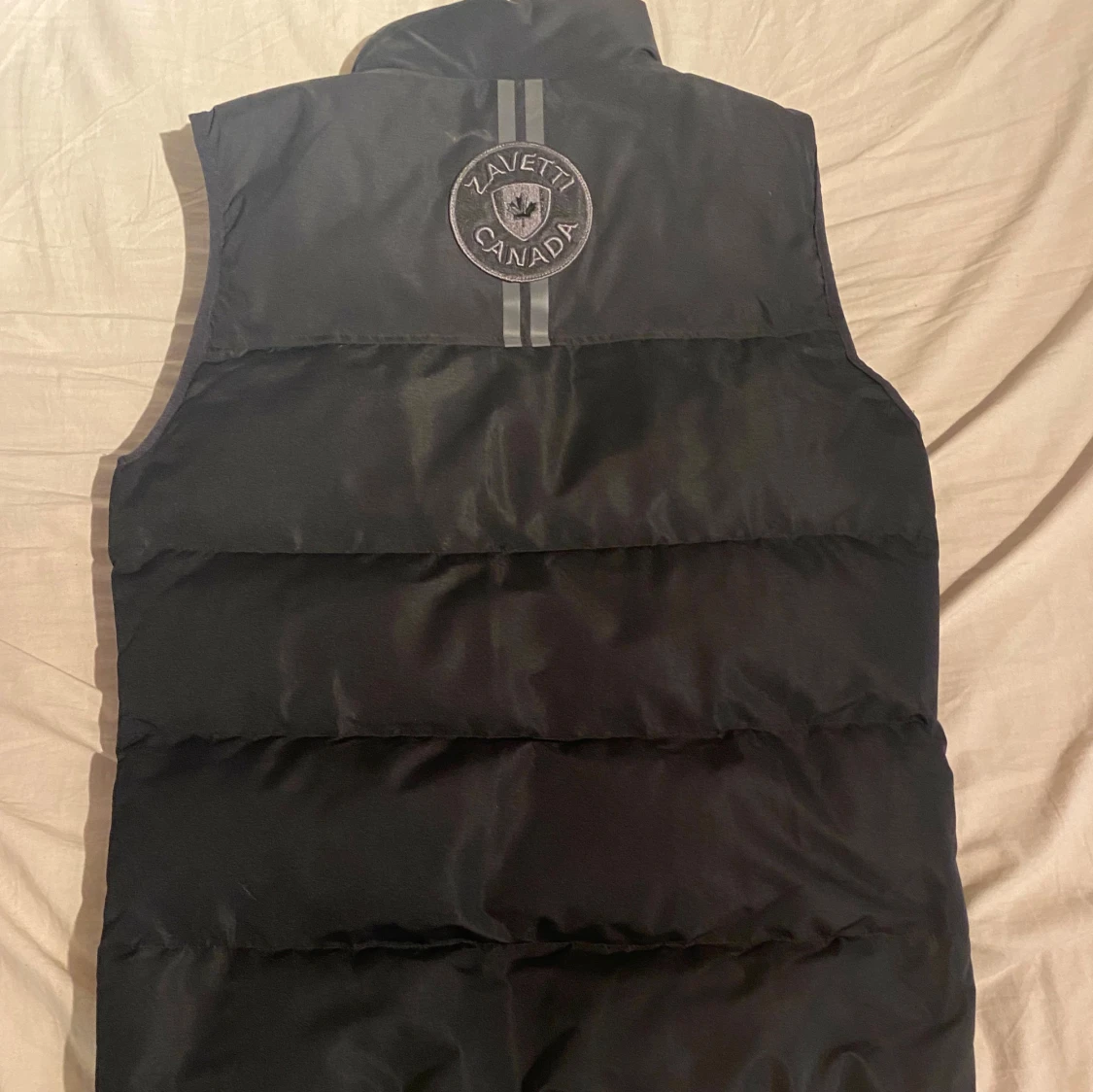 Svart dunväst från Zavetti Canada - 1