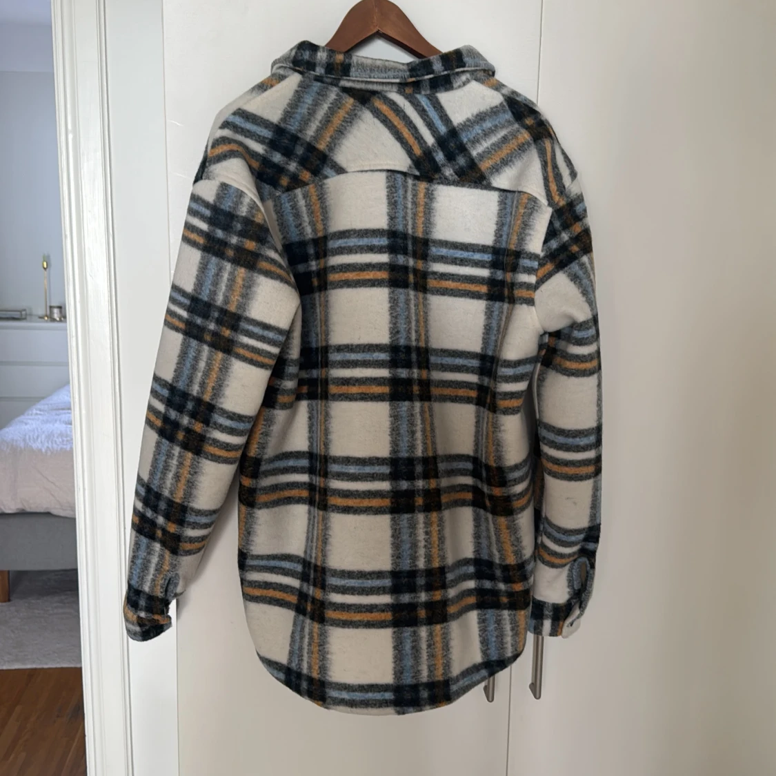 Rutig overshirt från H&M - 1
