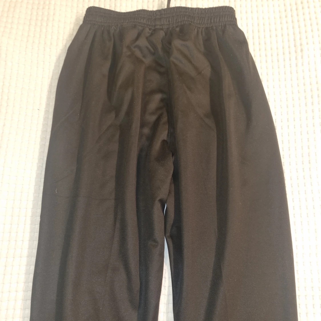 Svarta träningsbyxor med Barcelona-logga - 2