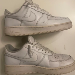 Nike Air force 1 - Hyfsat fräscha Airforce. Knappt använda, 