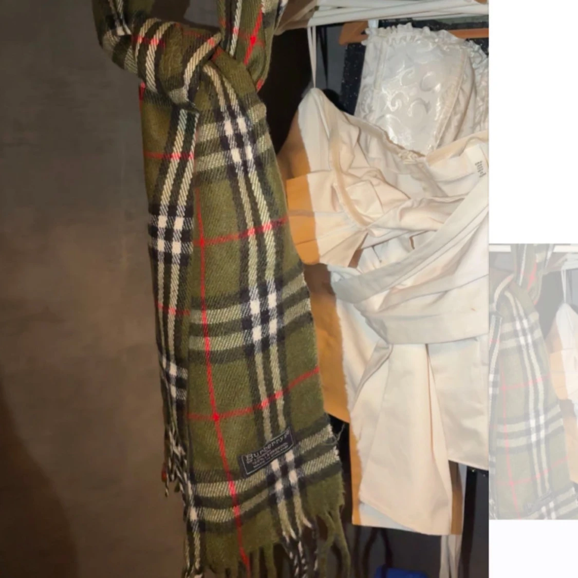 Rutig halsduk från Burberry - 1