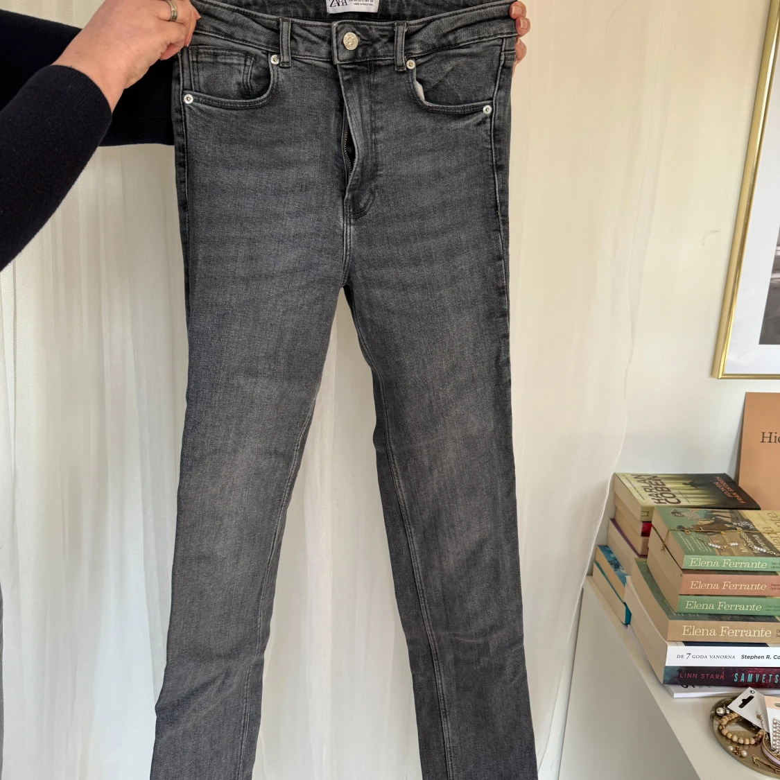 Grå jeans från Zara - 1