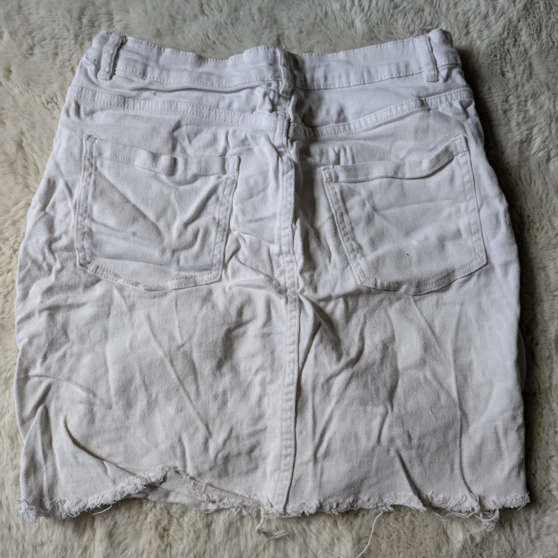 Vit jeanskjol från Amisu, strl 42 - 1