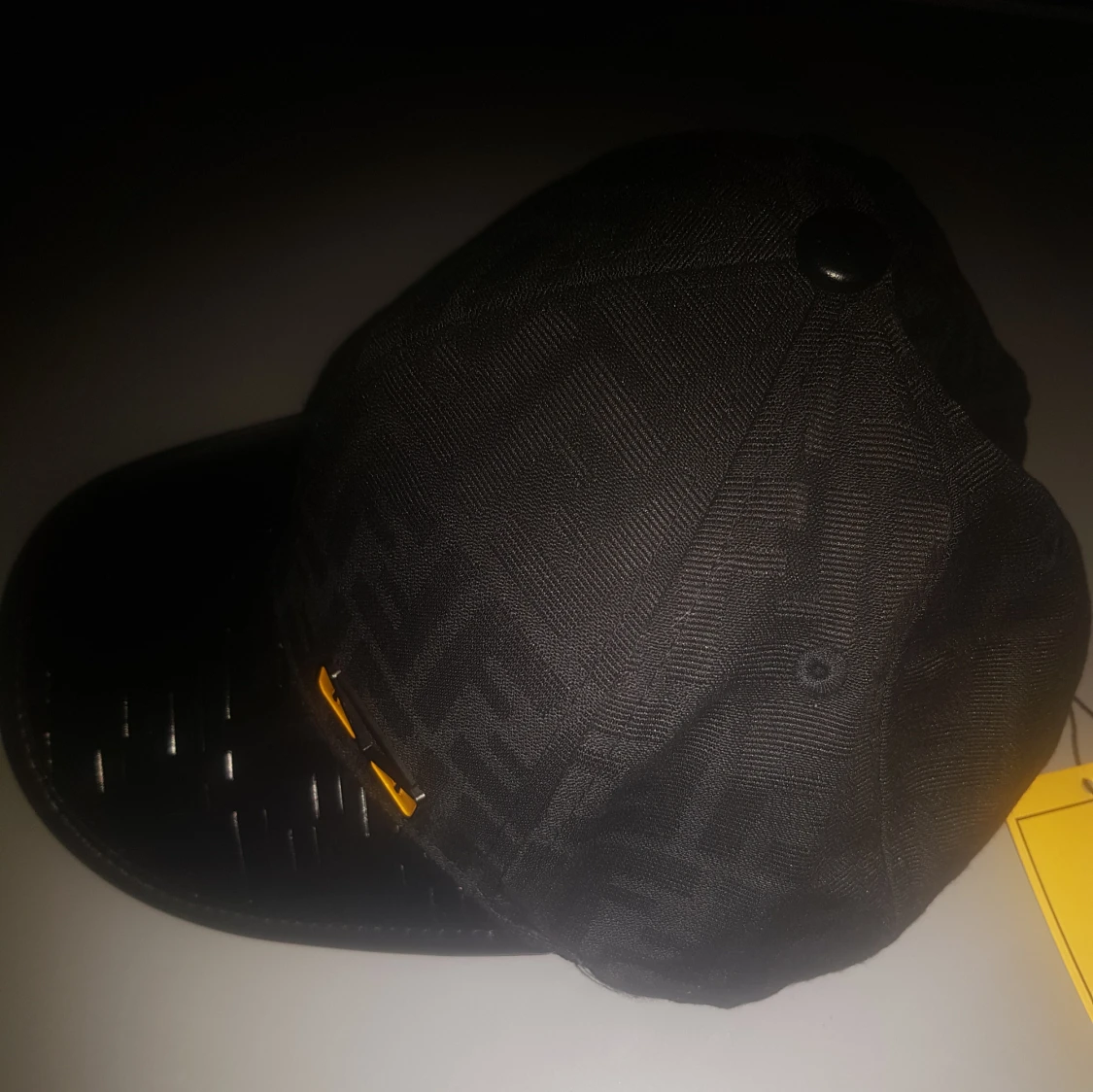 Svart Fendi keps med FF-mönster - 4