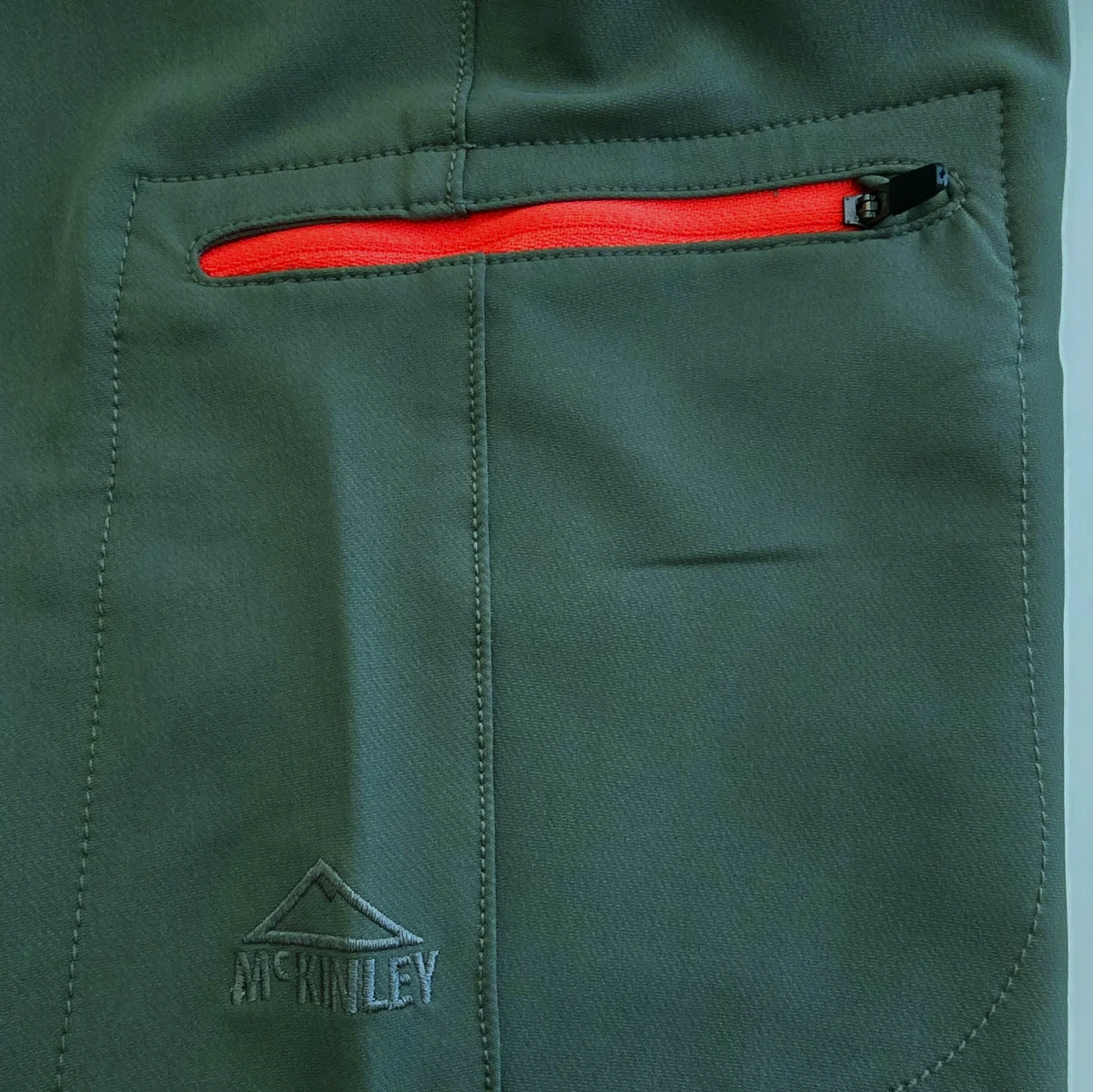 Grå softshellbyxor från Mckinley - 4