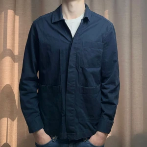 Overshirt från These Glory Days - Snygg overshirt från These Glory Days | Storlek L men sitter mer som M | Mycket bra skick✅