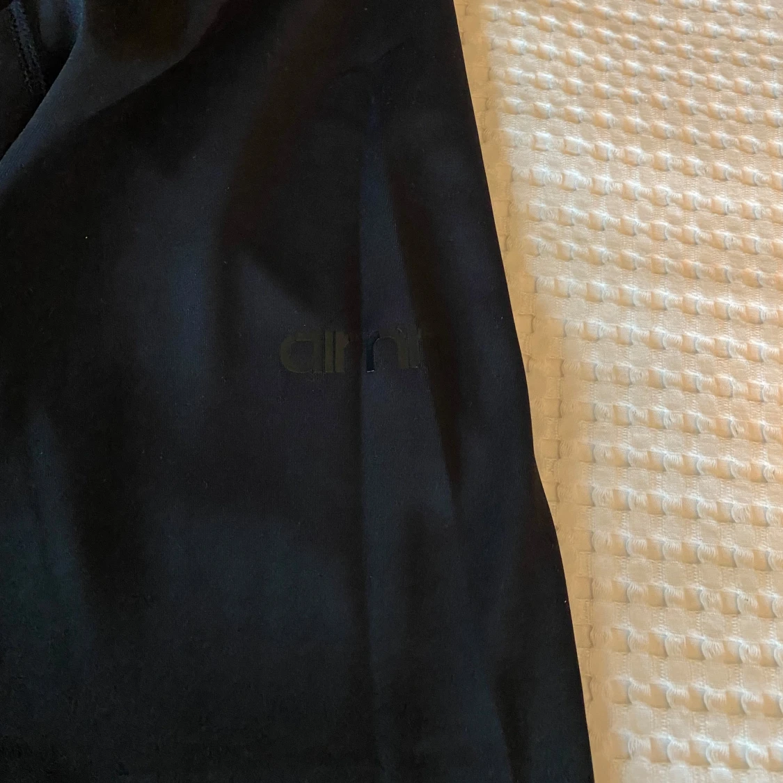 Svarta leggings med volang - 3