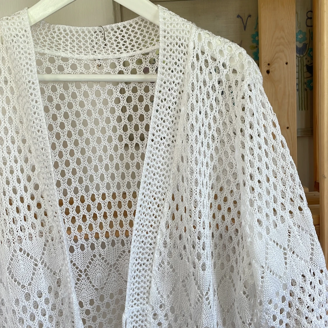 Vit virkad kofta - 1