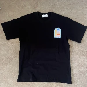 Casablanca t shirt - Casablanca t shirt i storlek M. Helt ny skick.
