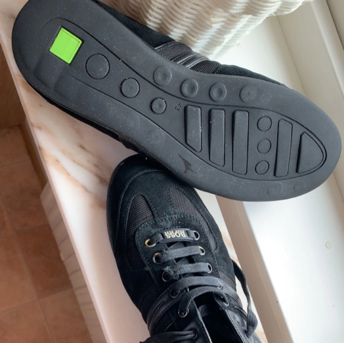 Svarta sneakers från BOSS - 3